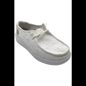 Hey Dude Women's Wendy Rise Eyelet Chapel Bells White - Medium